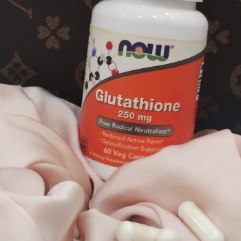 حبوب جلوتاثيون للتفتيح من اي هيرب